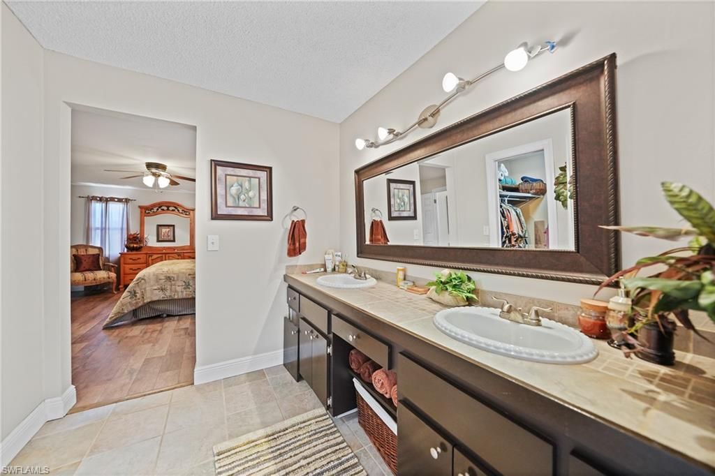 4536 Vinsetta Ave, North Fort Myers, FL 33903 Photo