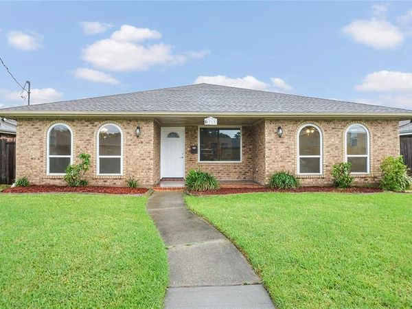 4713 LA PLACE Street, Metairie, LA 70006