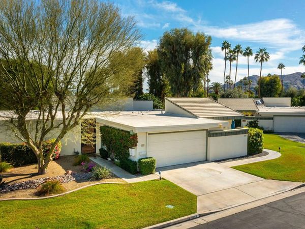 1004 Saint Thomas Circle, Palm Springs, CA 92264