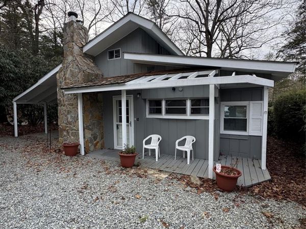 103 Teaberry Lane, Newland, NC 28657