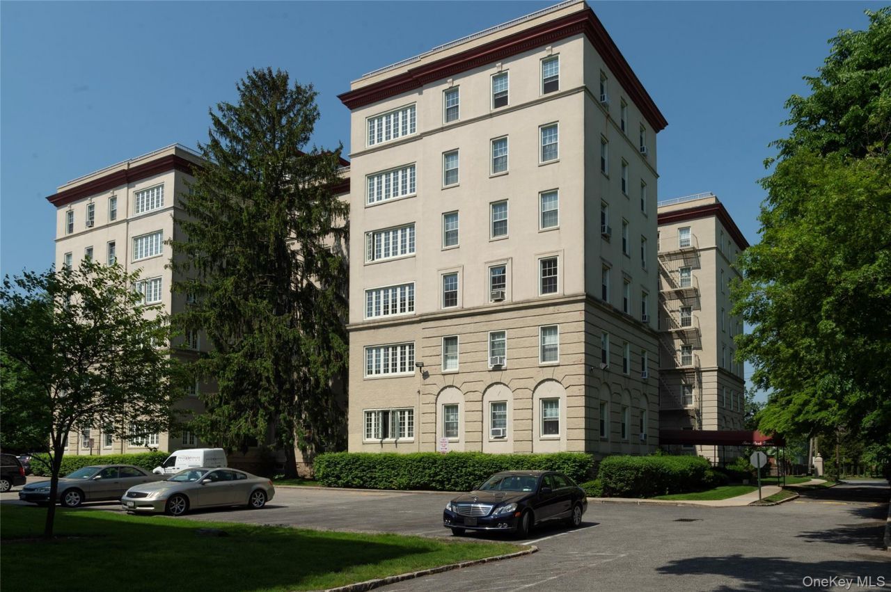 2 Park Lane, Unit 5E, Mount Vernon, NY 10552 Main Photo