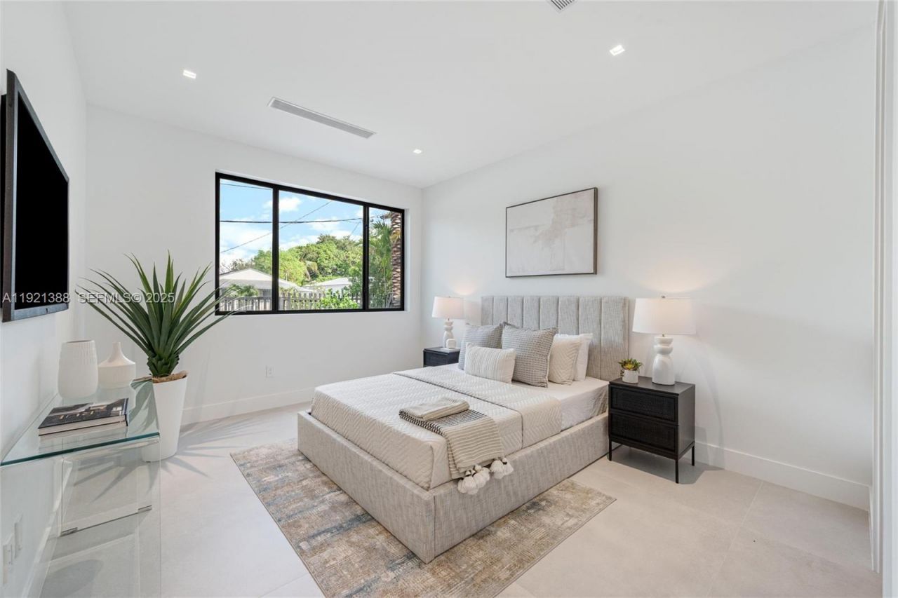 4235 NW 1st Ave, Miami, FL 33127 Photo