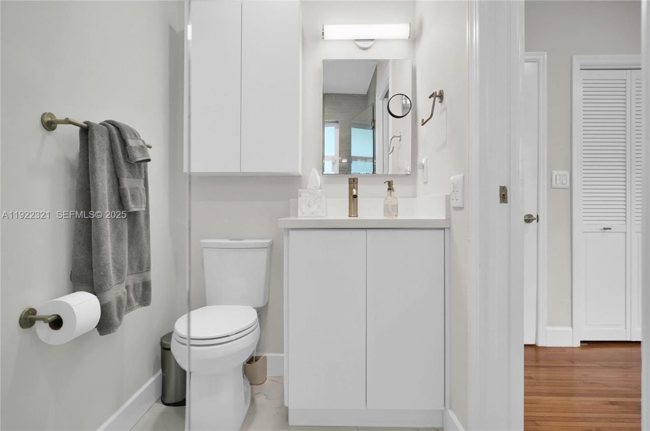 1409 Bird Rd, Coral Gables, FL 33146 Photo