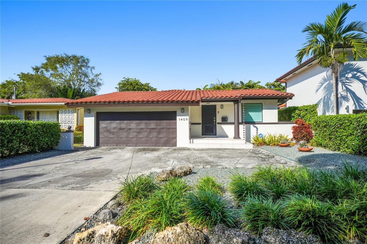 1409 Bird Rd, Coral Gables, FL 33146 Photo