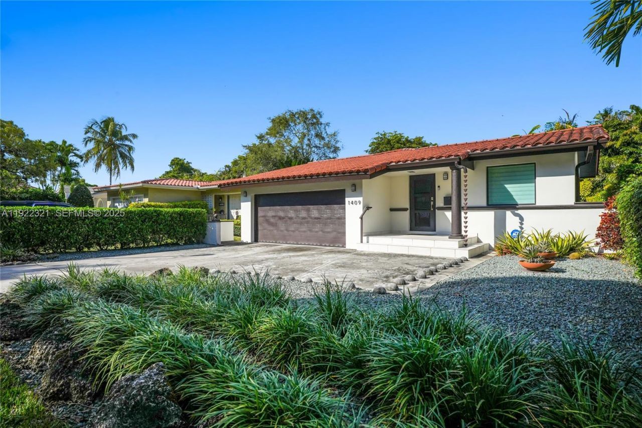 1409 Bird Rd, Coral Gables, FL 33146 Photo