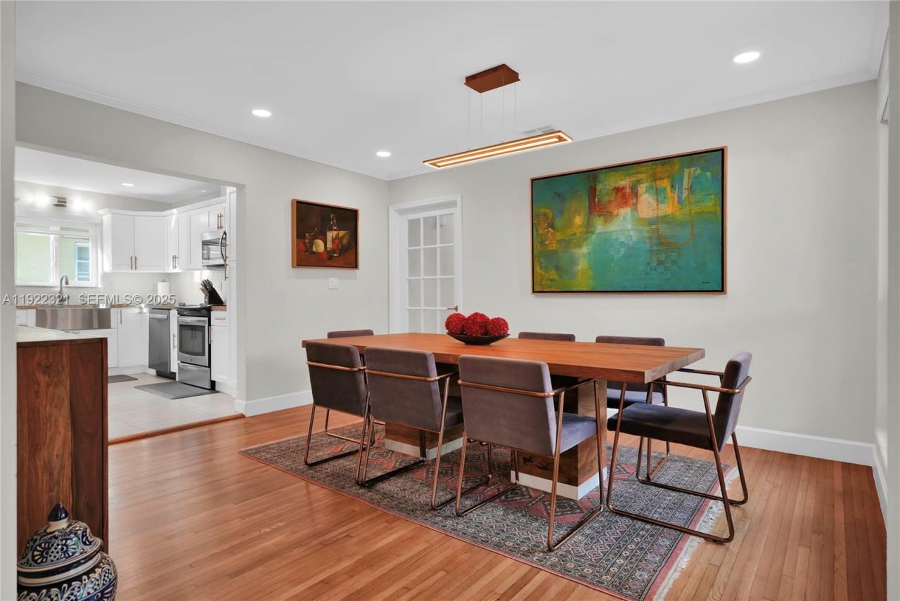 1409 Bird Rd, Coral Gables, FL 33146 Photo