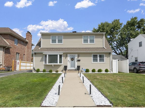 7030 Foster Street, Morton Grove, IL 60053