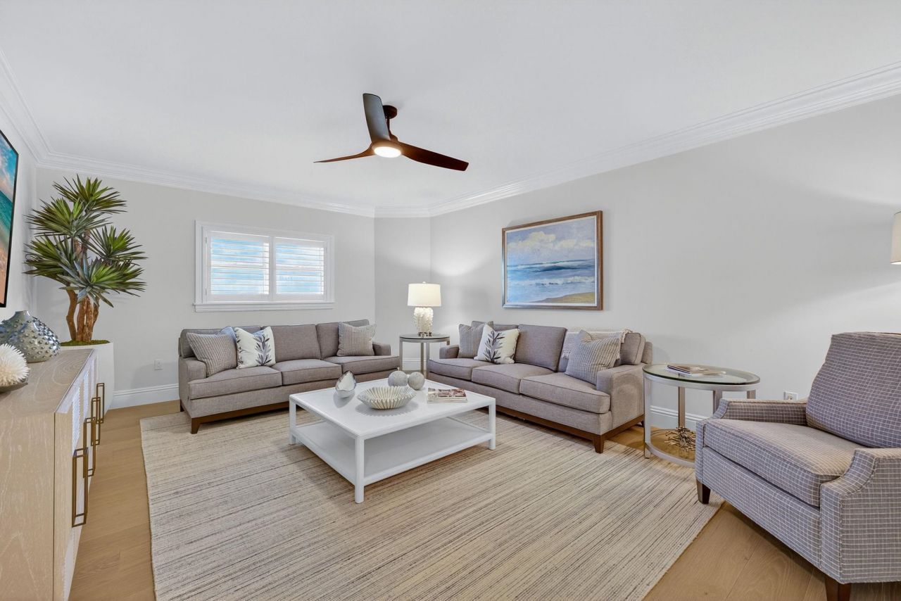 2549 W Gulf Dr, Unit 206, Sanibel, FL 33957 Photo