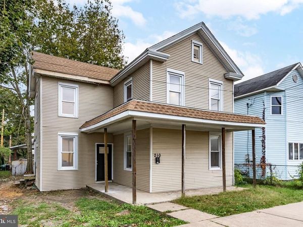 210 FOWLER STREET, BERWICK, PA 18603