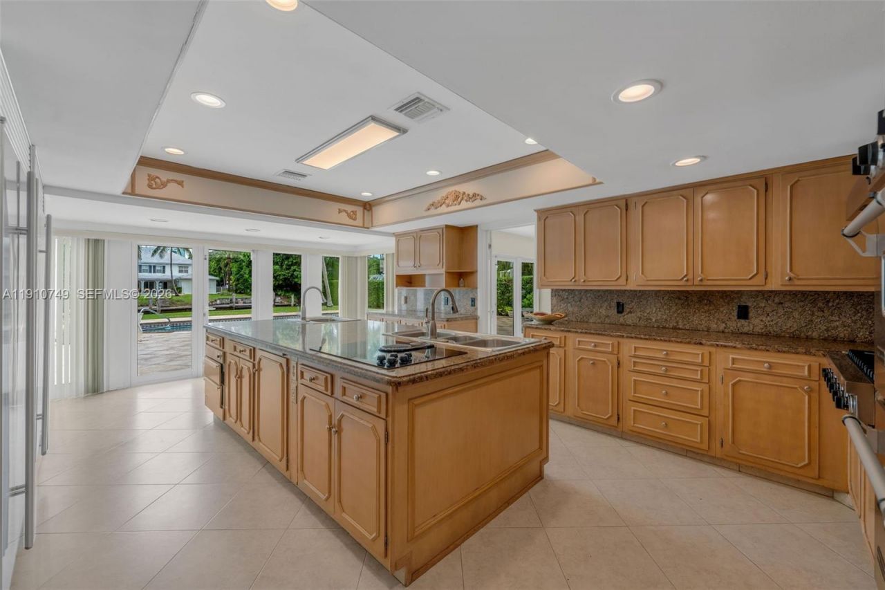 4403 Palm Ln, Miami, FL 33137 Photo