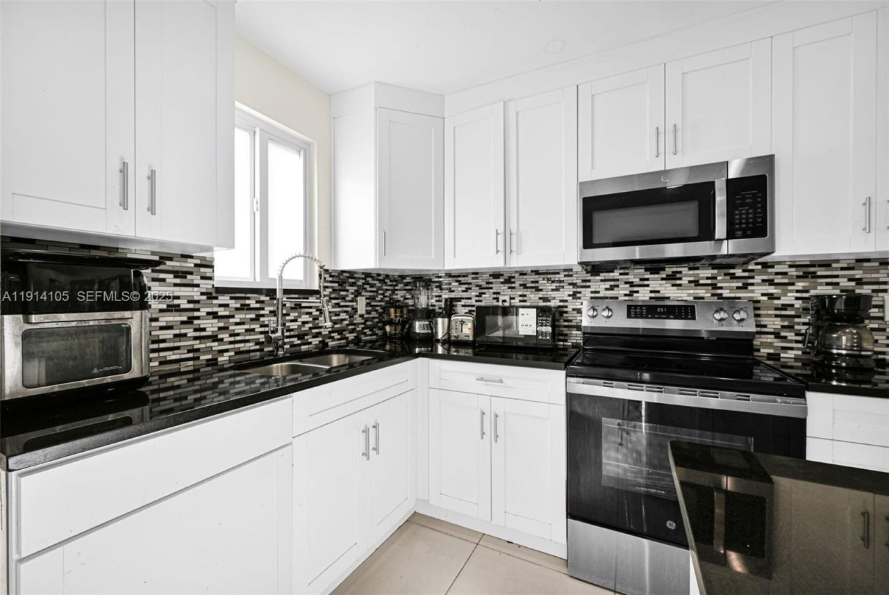 26100 SW 134th Place, Homestead, FL 33032 Photo