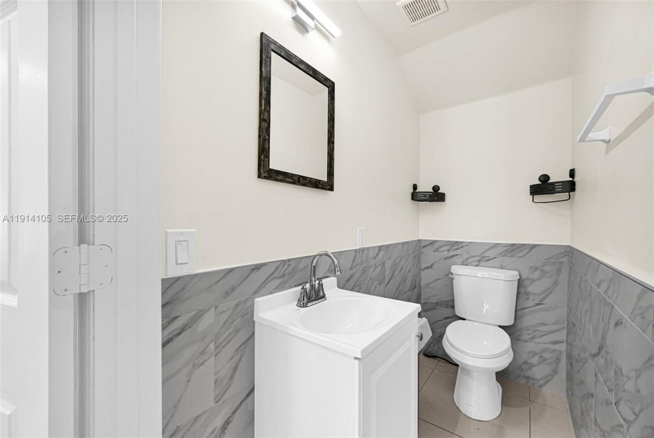 26100 SW 134th Place, Homestead, FL 33032 Photo