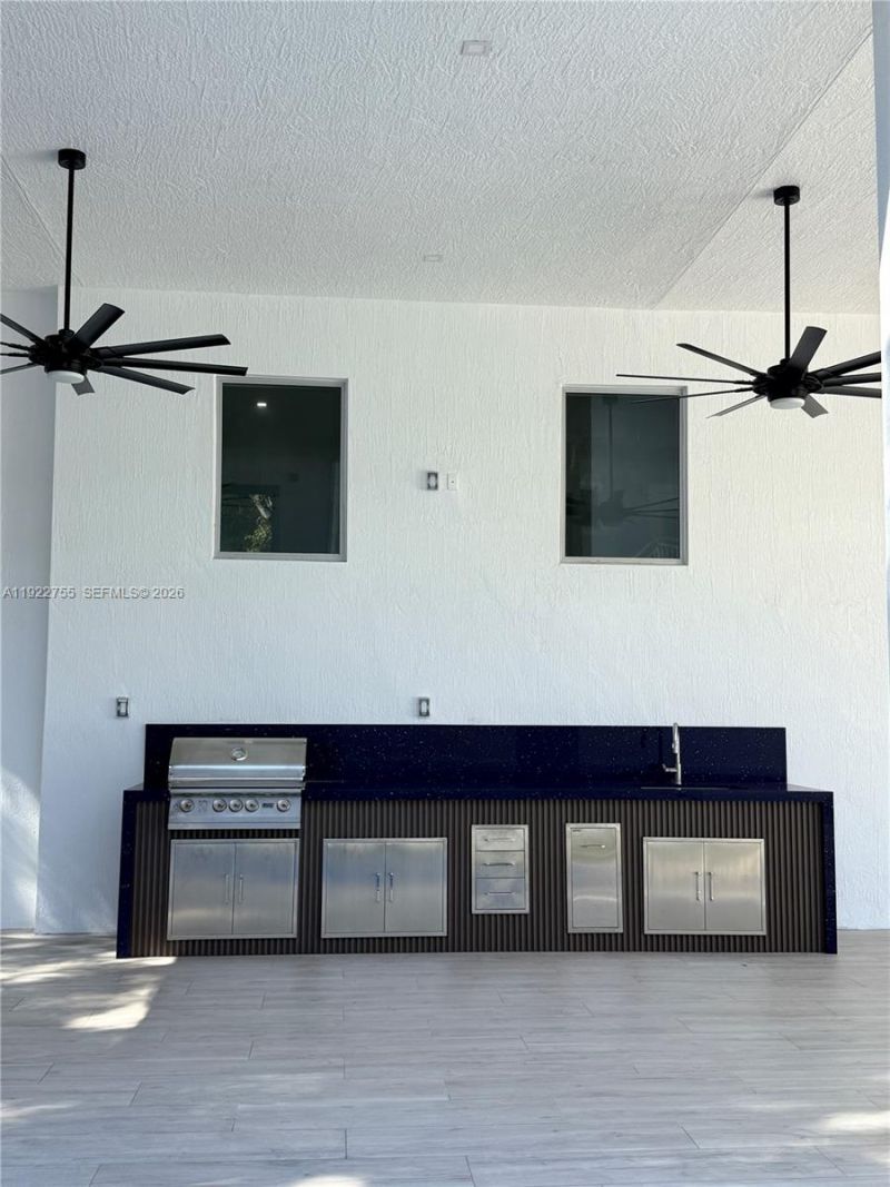 365 Buttonwood Shores Dr, Key Largo, FL 33037 Photo