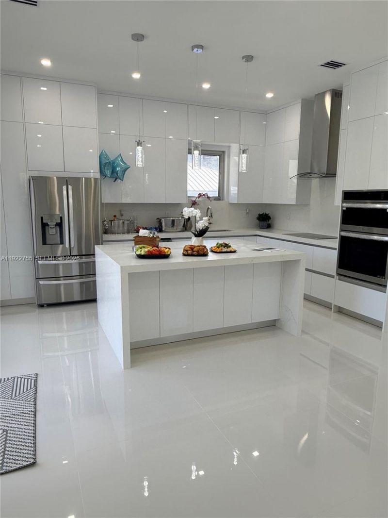 365 Buttonwood Shores Dr, Key Largo, FL 33037 Photo