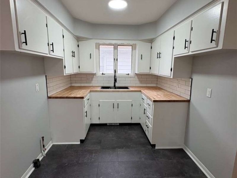 48 William Street, Bedford, OH 44146 Photo 5