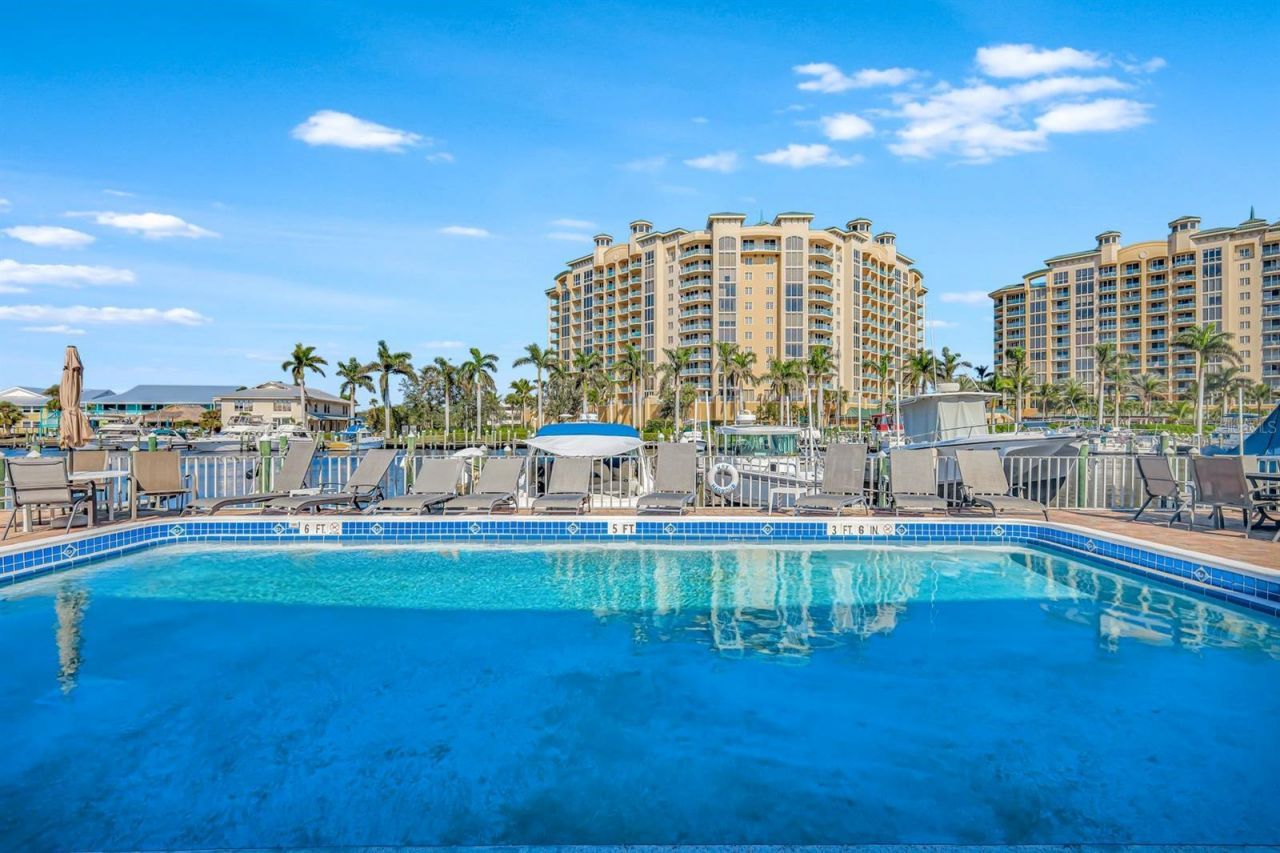 3361 N Key Drive, Unit 109, North Fort Myers, FL 33903 Photo