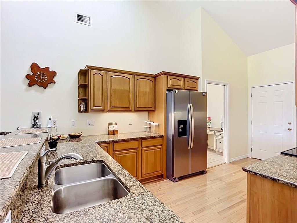 4353 Hidden River Rd, Sarasota, FL 34240 Photo