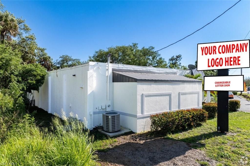 6350 Bayshore Rd, North Fort Myers, FL 33917 Photo