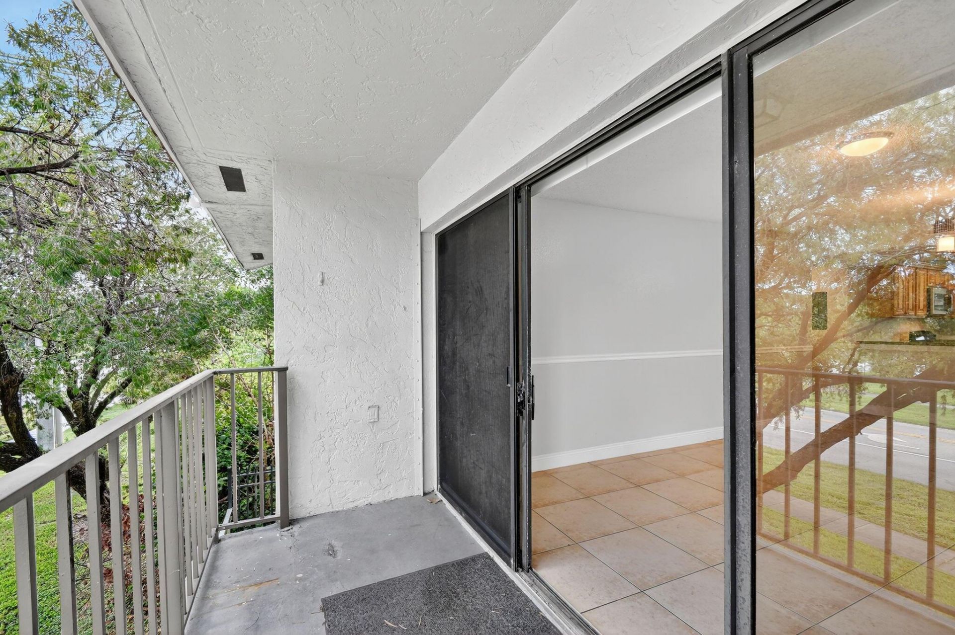 1601 Windorah Way, Unit D, West Palm Beach, FL 33411 Photo