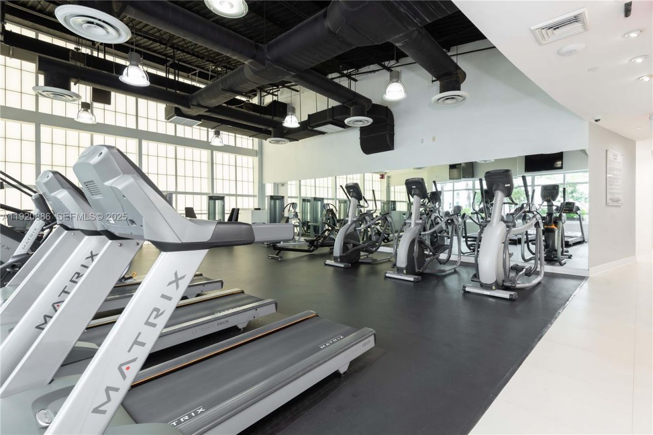 1250 S Miami Ave, Unit 3205, Miami, FL 33130 Photo