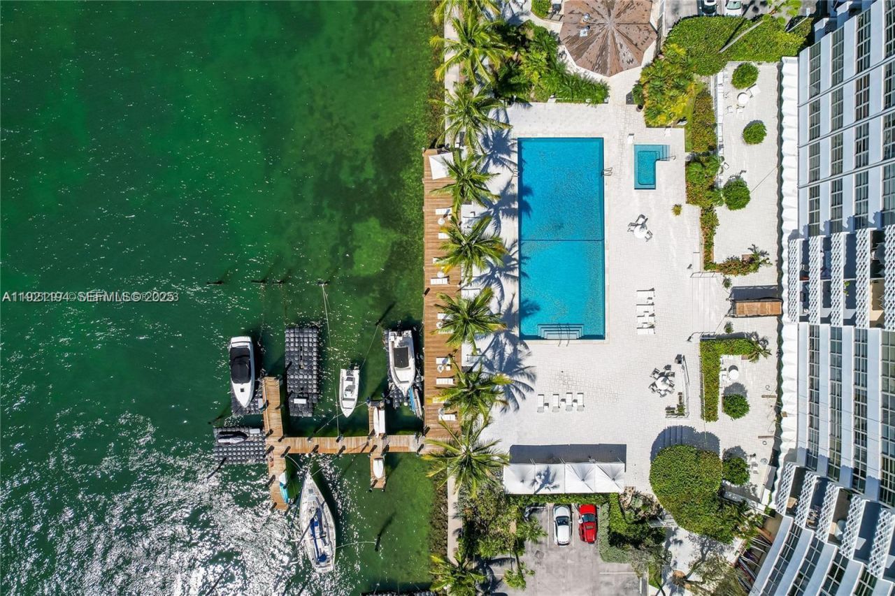 20 E Island Ave, Unit 1415, Miami Beach, FL 33139 Photo