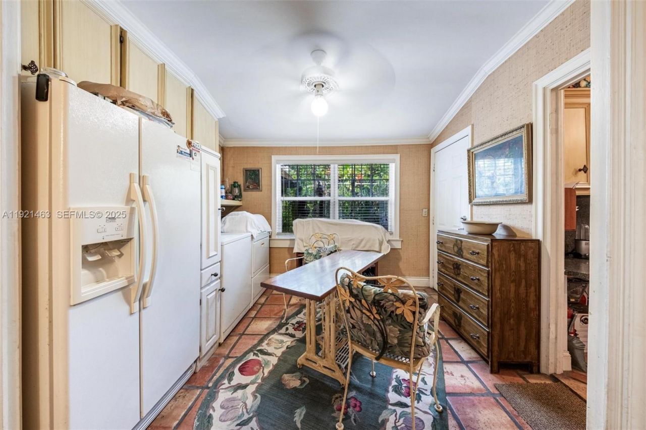 37 NE 44th St, Miami, FL 33137 Photo