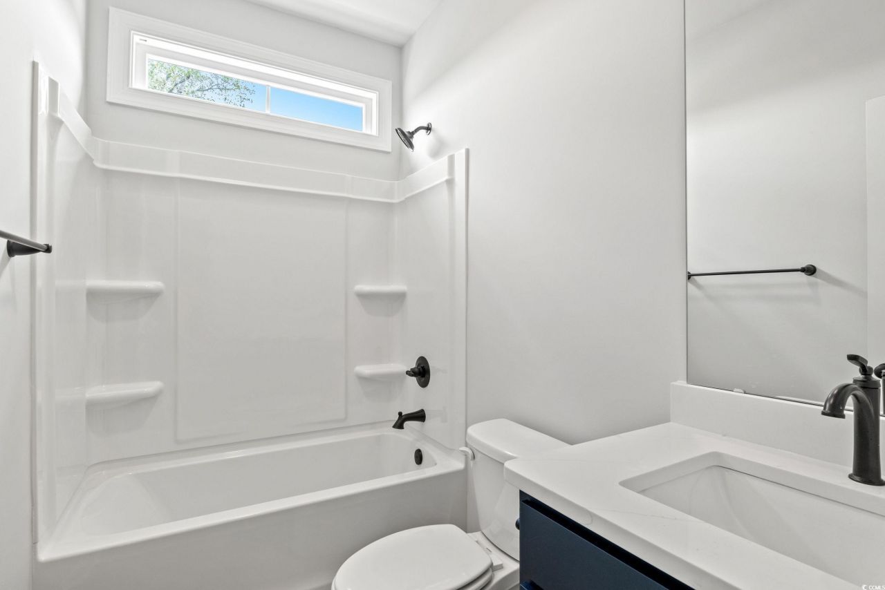 1121 Crooked Hook Rd. Photo 5