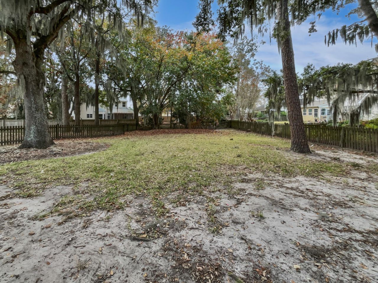 5402 Cattells Photo 23