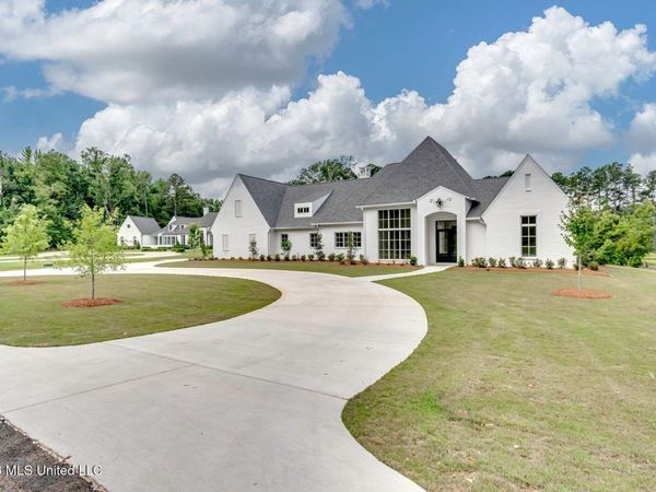 115 Hidden Glades, Ridgeland, MS 39157