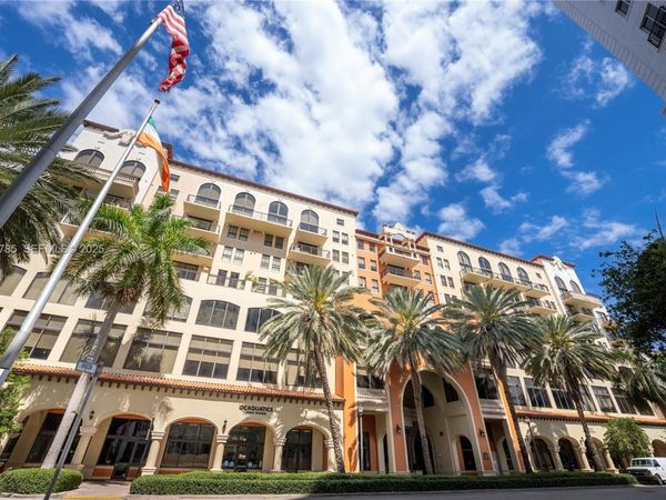 55 Merrick Way, Unit 613, Coral Gables, FL 33134