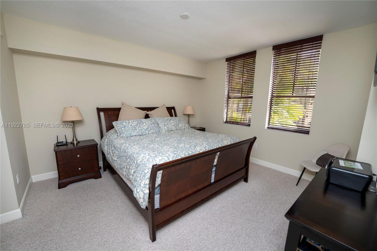 55 Merrick Way, Unit 613, Coral Gables, FL 33134 Photo