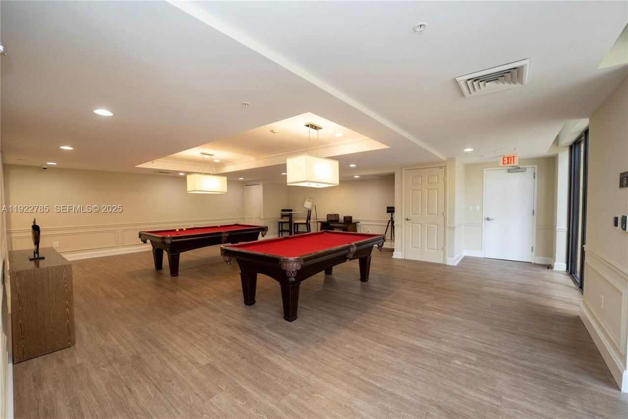 55 Merrick Way, Unit 613, Coral Gables, FL 33134 Photo