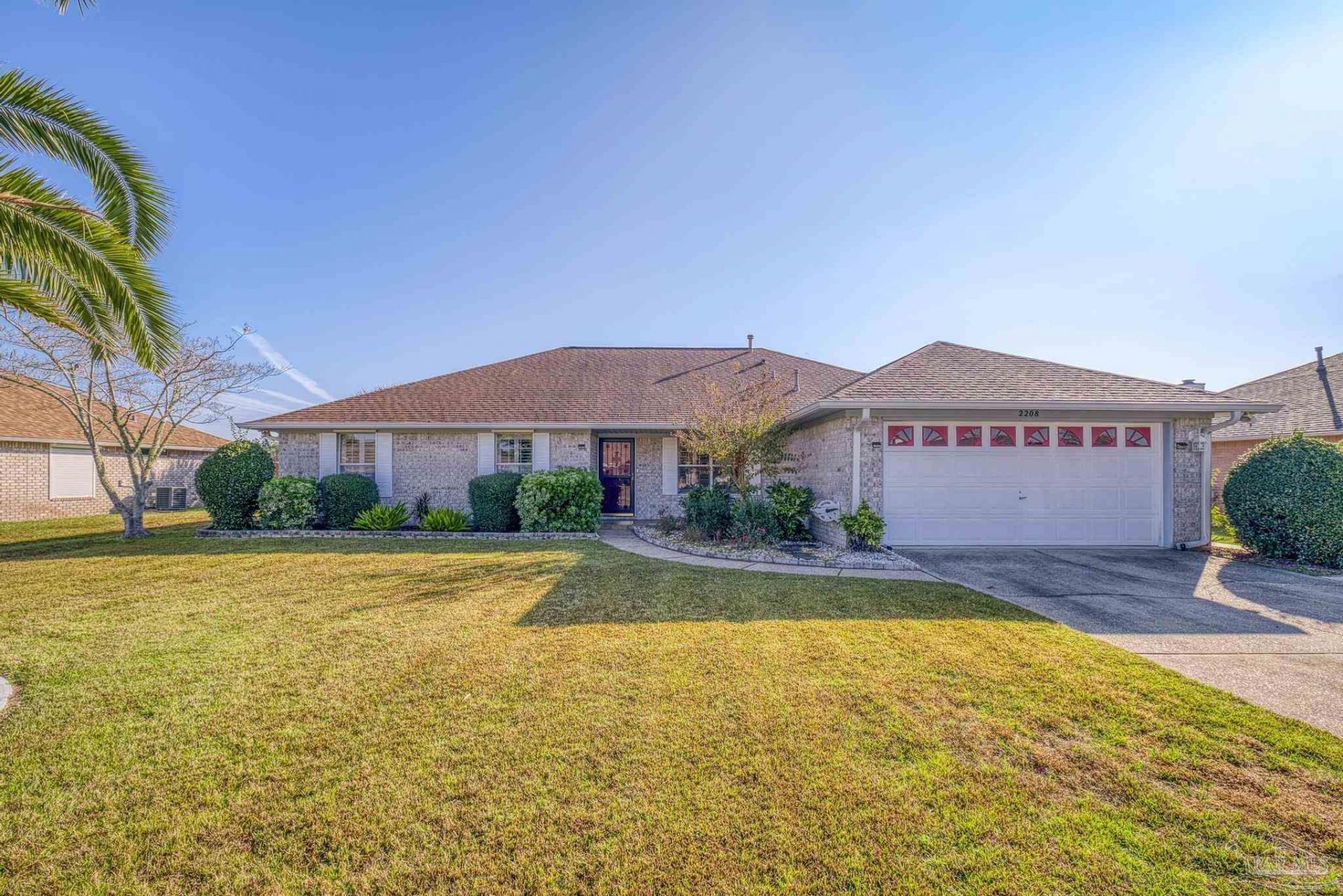 2208 Blue Lake Dr, Pensacola, FL 32506 Main Photo