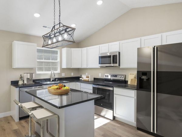 2783 Maple Street, Hollister, MO 65672