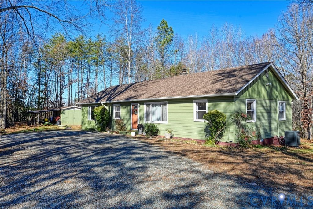 589 Three Chopt Road, Troy, VA 23084 Main Photo