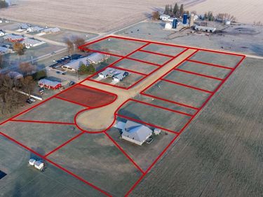 311 3rd Street NW, Adams, MN 55909