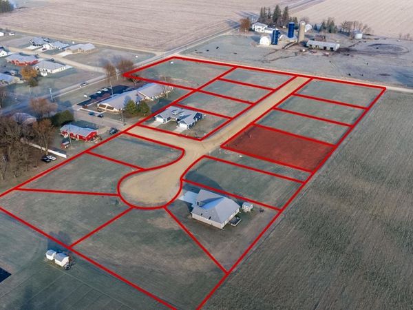 400 3rd Street NW, Adams, MN 55909