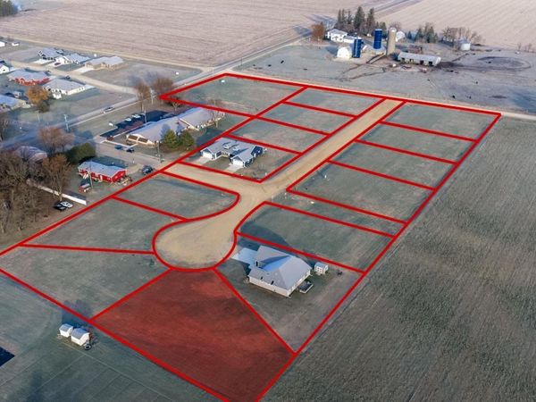 305 3rd Street NW, Adams, MN 55909