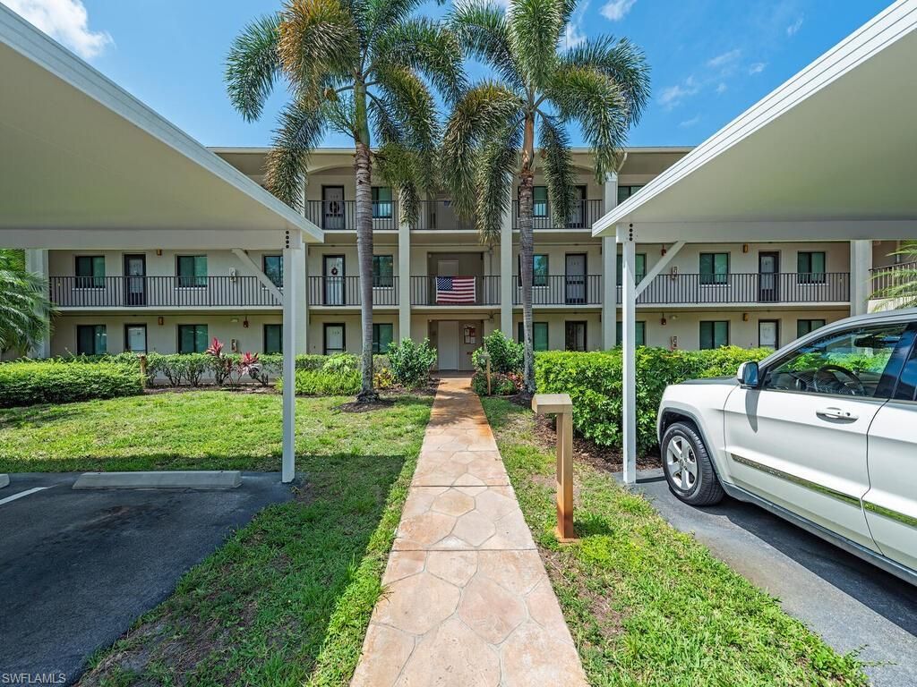 5776 Deauville Cir, Unit C308, Naples, FL 34112 Main Photo