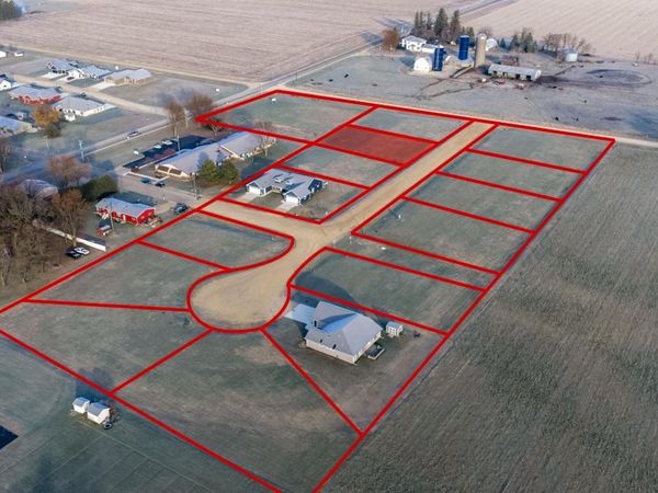 405 3rd Street NW, Adams, MN 55909
