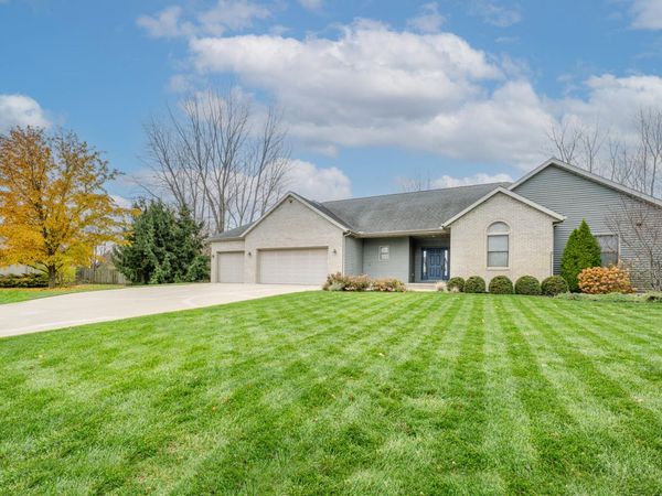 4779 Pleasant Meadow Circle, St. Joseph, MI 49085
