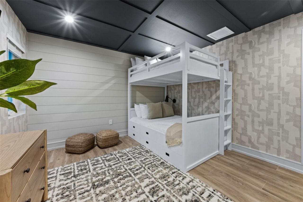 150 Grant Drive, Sarasota, FL 34236 Photo