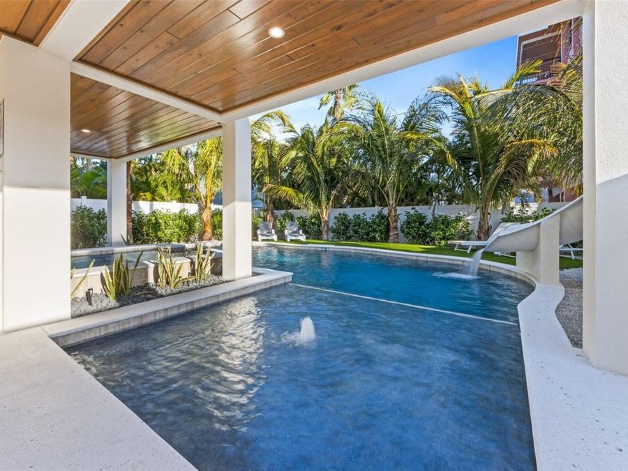 Property Image 79