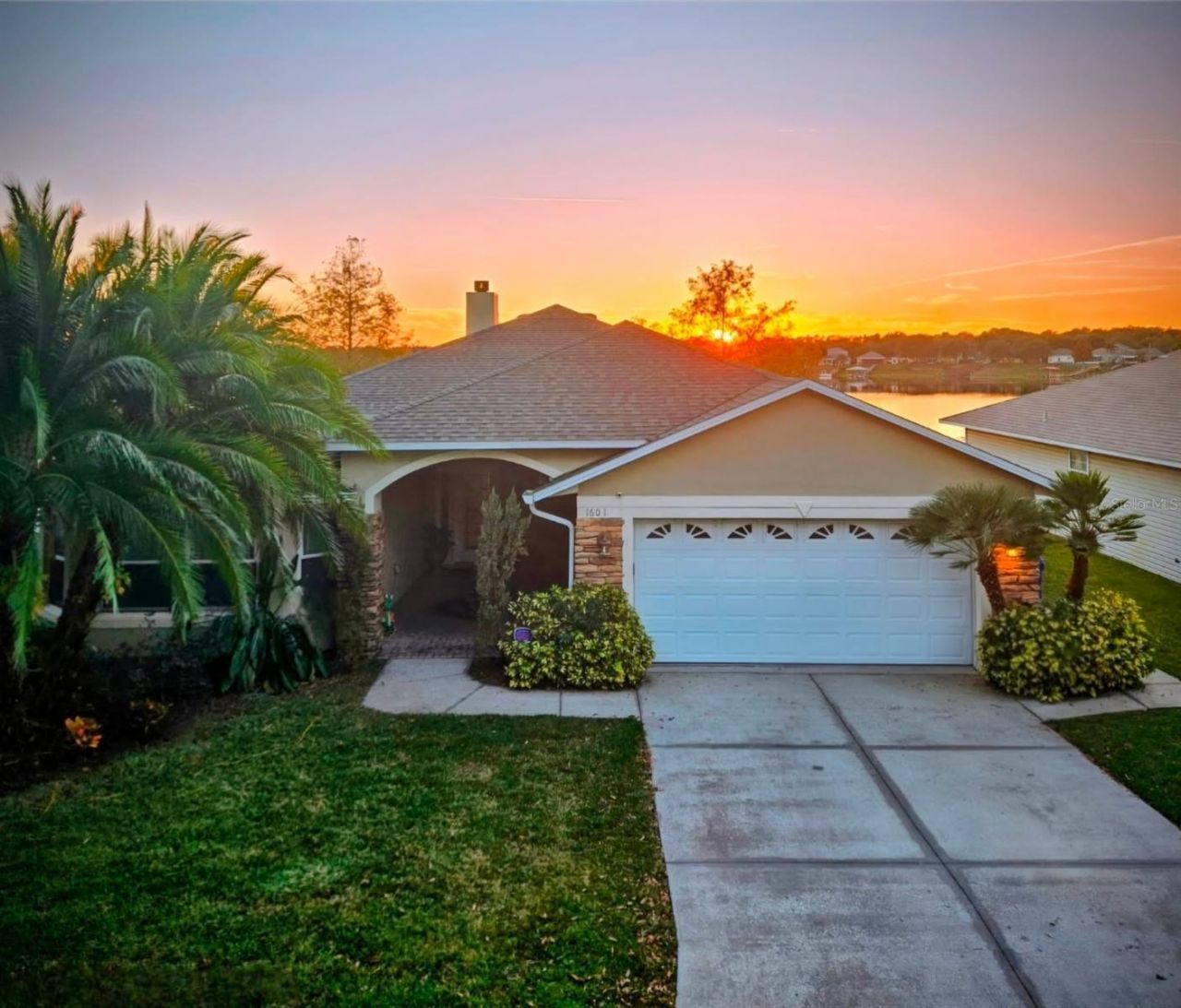 1601 Lake Villa Drive, Tavares, FL 32778 Main Photo
