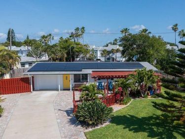 324 HARBOR DRIVE, CAPE CANAVERAL, FL 32920