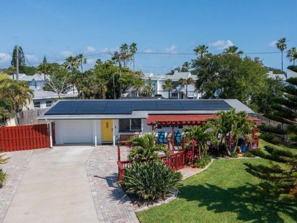 324 HARBOR DRIVE, CAPE CANAVERAL, FL 32920