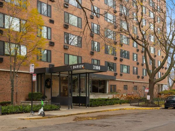 3100 N Lake Shore Drive, Unit 711, Chicago, IL 60657