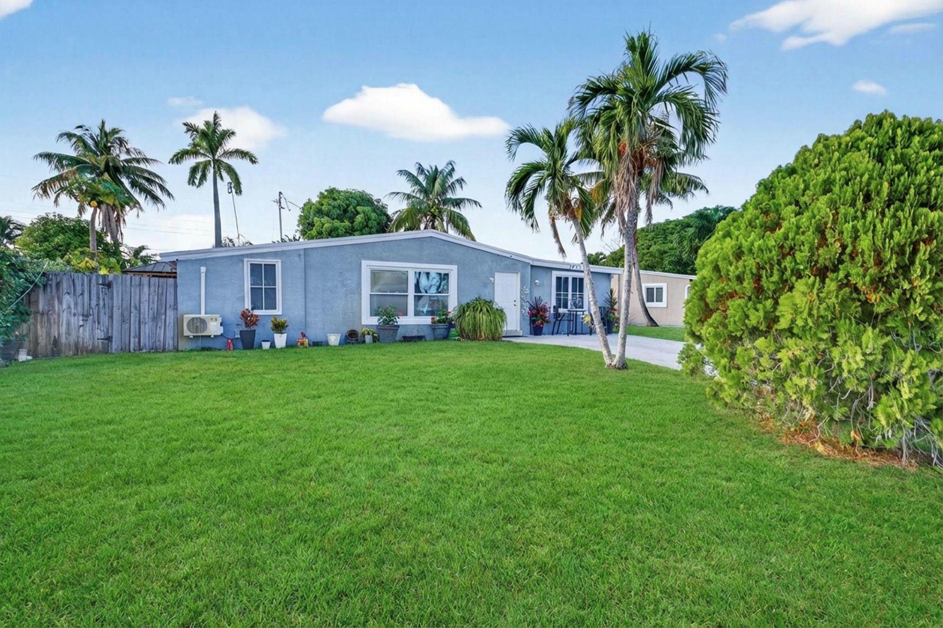 2673 NW 59th Avenue, Margate, FL 33063 Photo