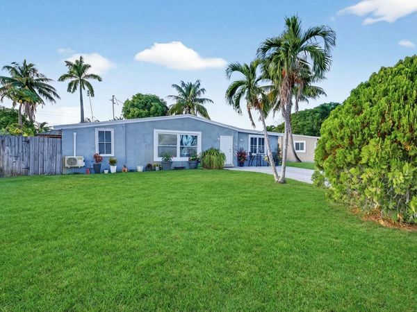 2673 NW 59th Avenue, Margate, FL 33063