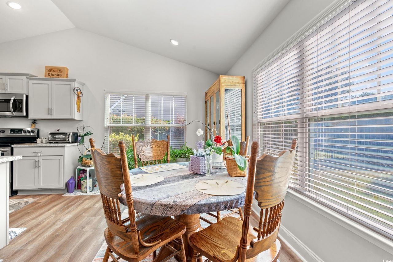 132 Fox Den Dr. Photo 31